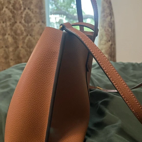 Tory Burch Triple Compartment Leather Tote Bag - Picture 3 of 10